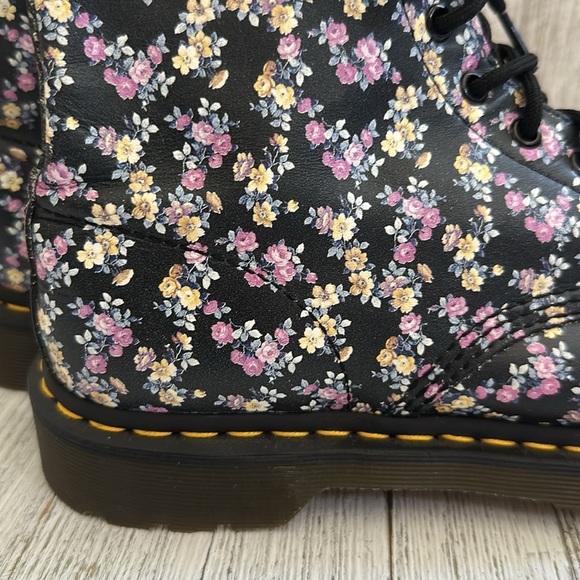 Dr. Martens 1460 MINI TYDEE Meadow Floral Leather Boots - Picture 9 of 9